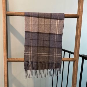 Jos. A Bank Gray 100% Cashmere Plaid Scarf